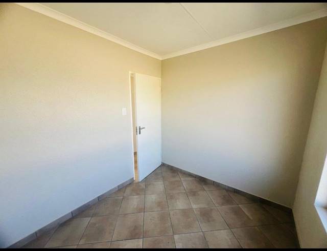 3 BEDROOM HOUSE FOR SALE IN KAYA SAND